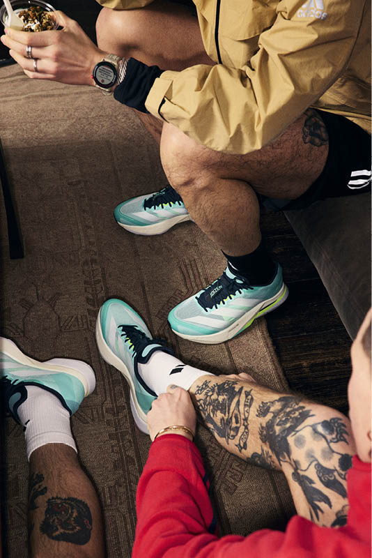 H24402-FW25_ADIZERO_BOSTON_13_MAIN_RIA_MALE_FTW_DETAIL_01-1322780_low