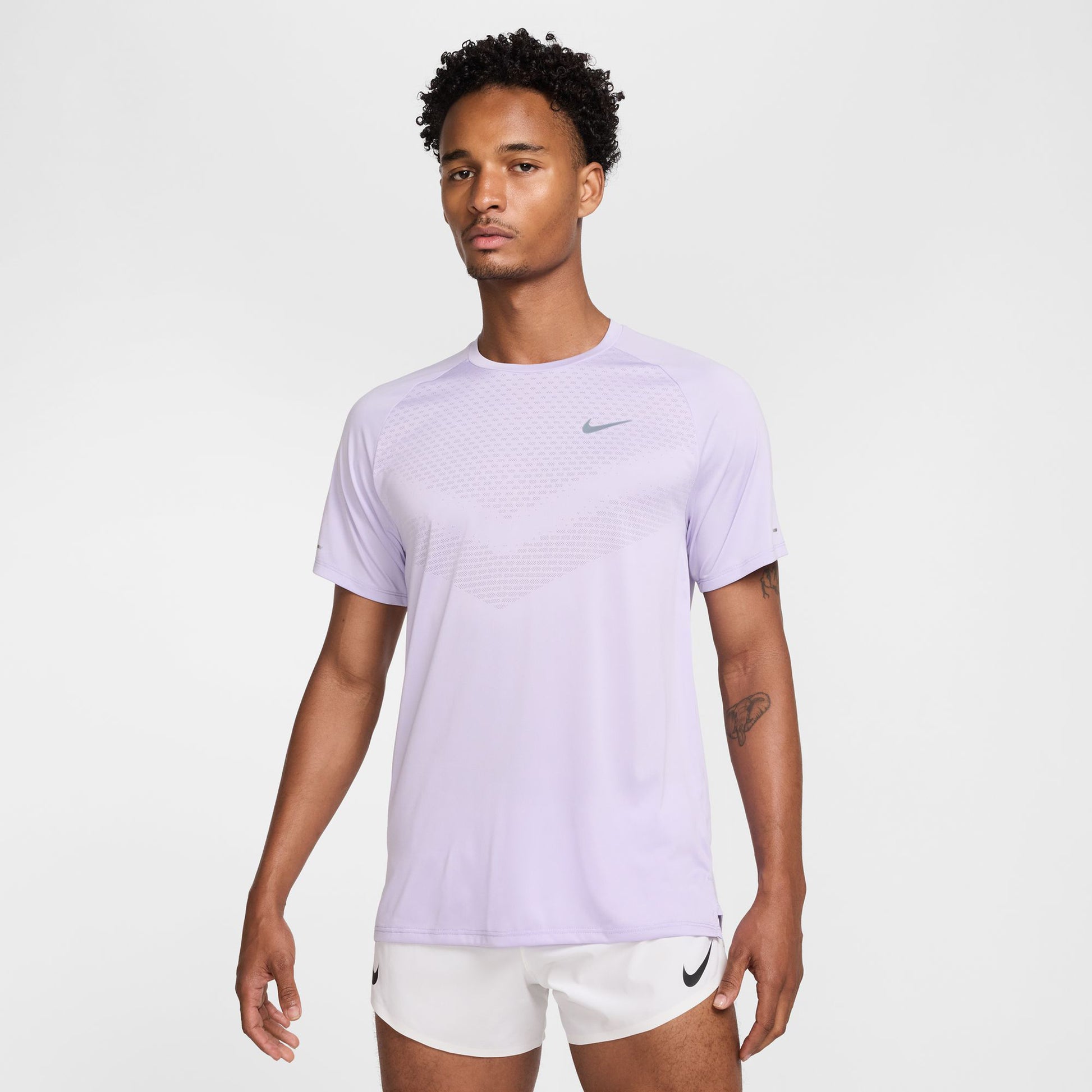 Nike Stride Laufshirt Herren - flieder