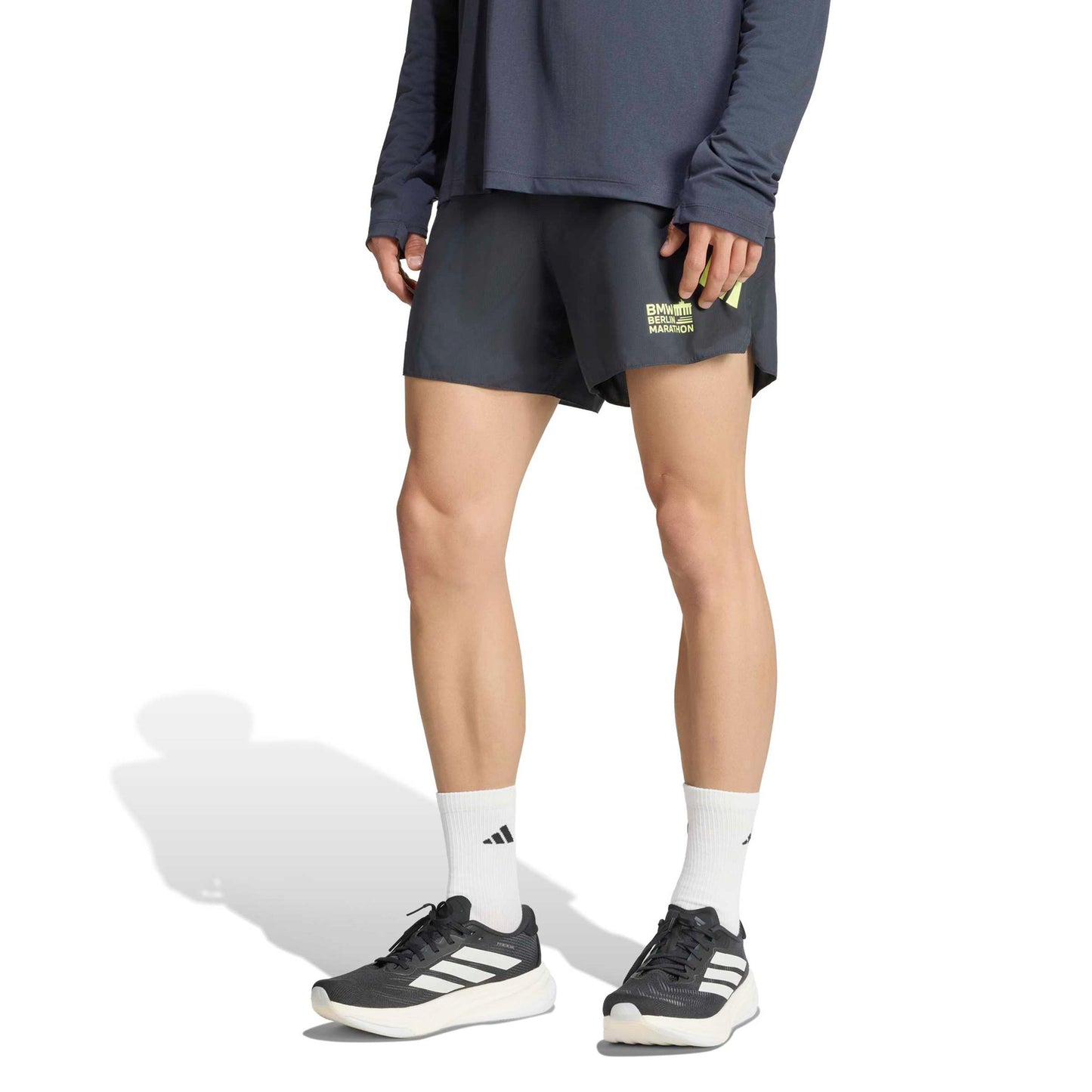 adidas BMW Berlin 5in Laufshorts Herren - dunkelgrau, gelb