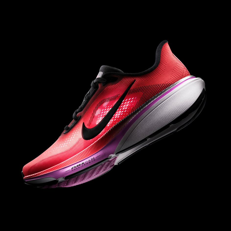 Nike Pegasus 42 von der Seite
