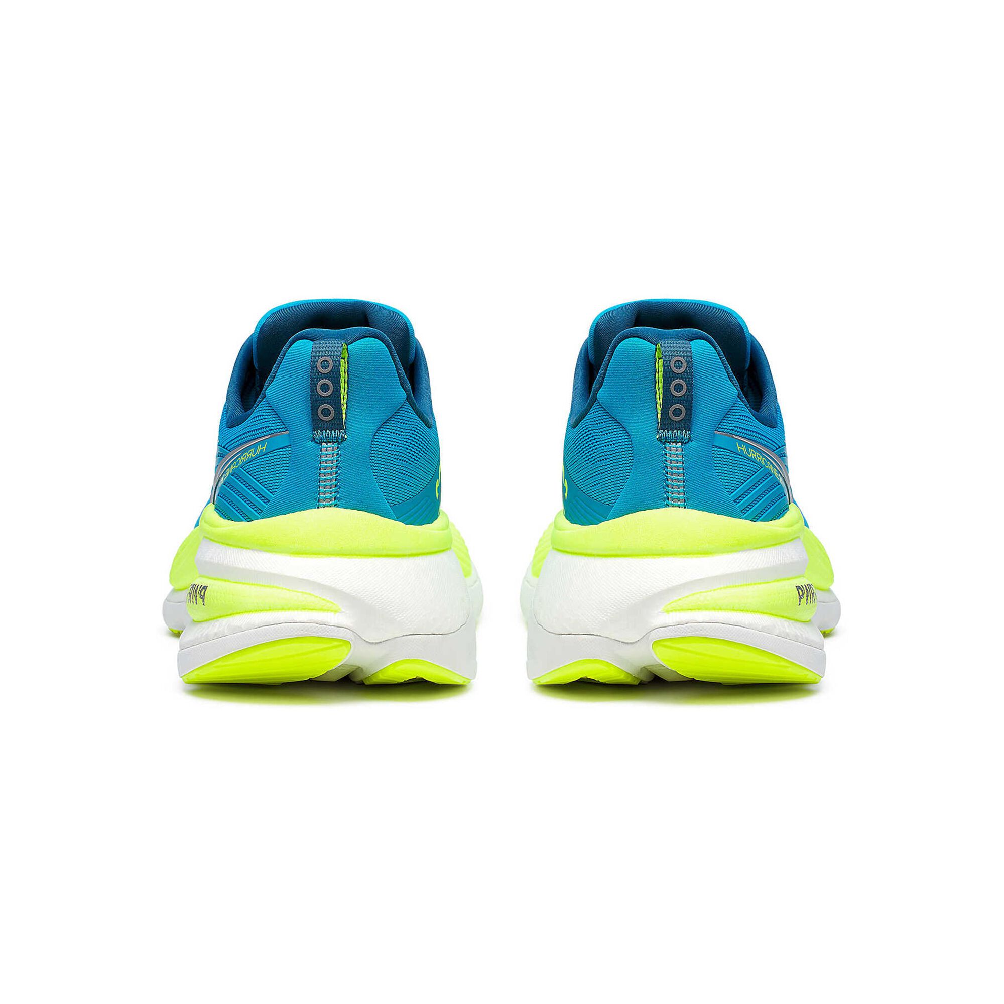 Saucony