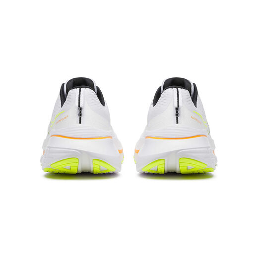 Saucony