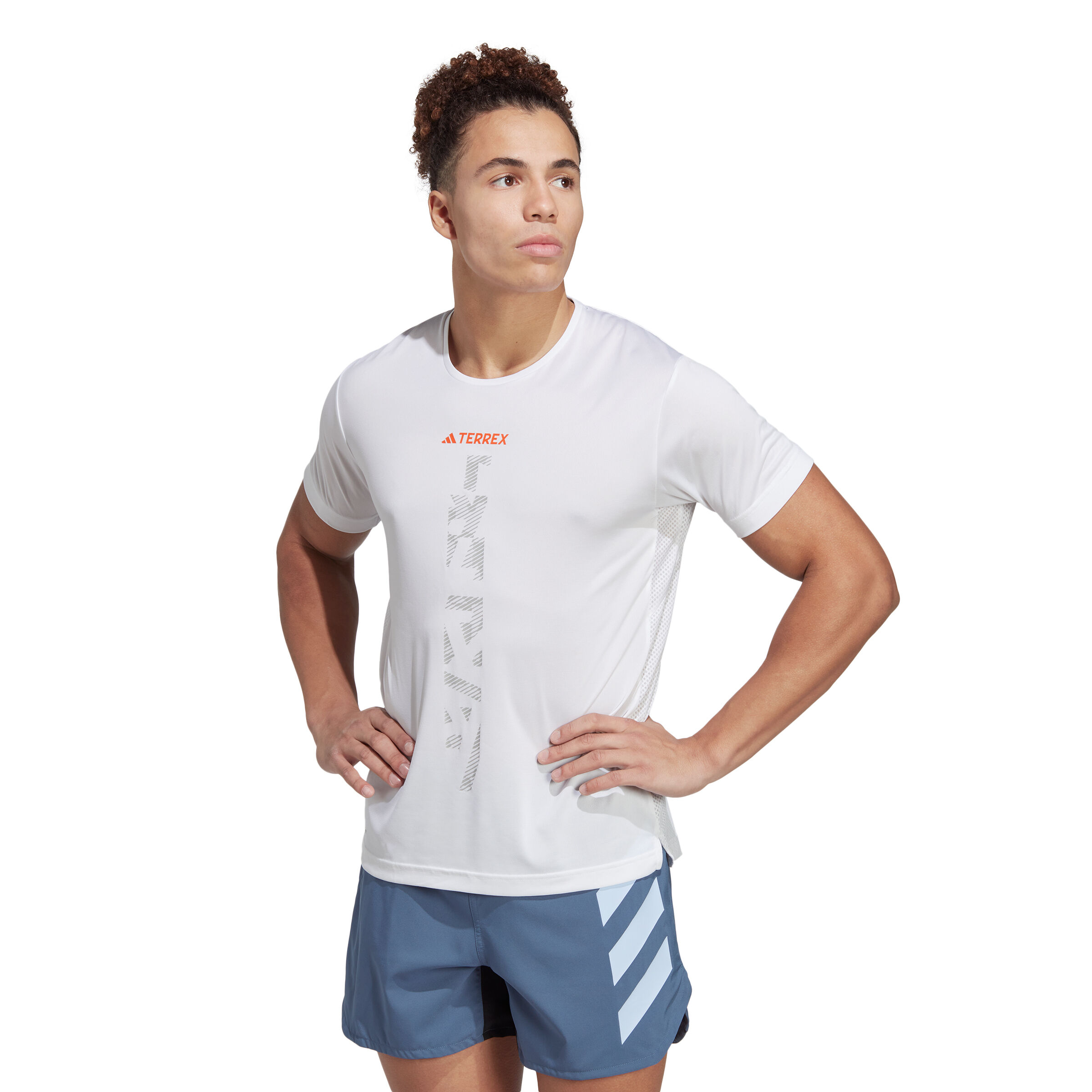 T shirt adidas blanc homme on sale