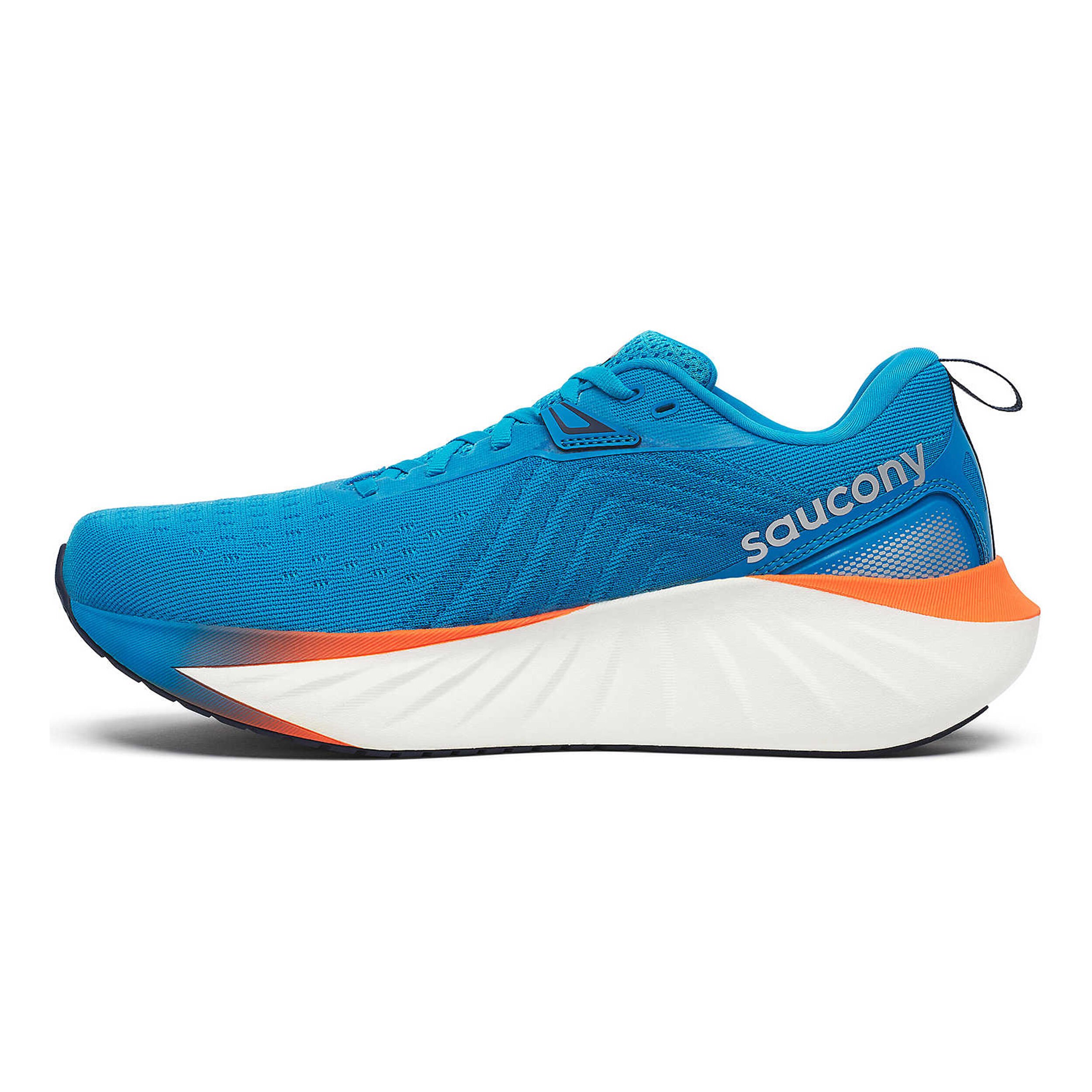Saucony running shoes triumph 9 on sale