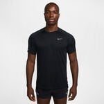Nike Stride Tee
