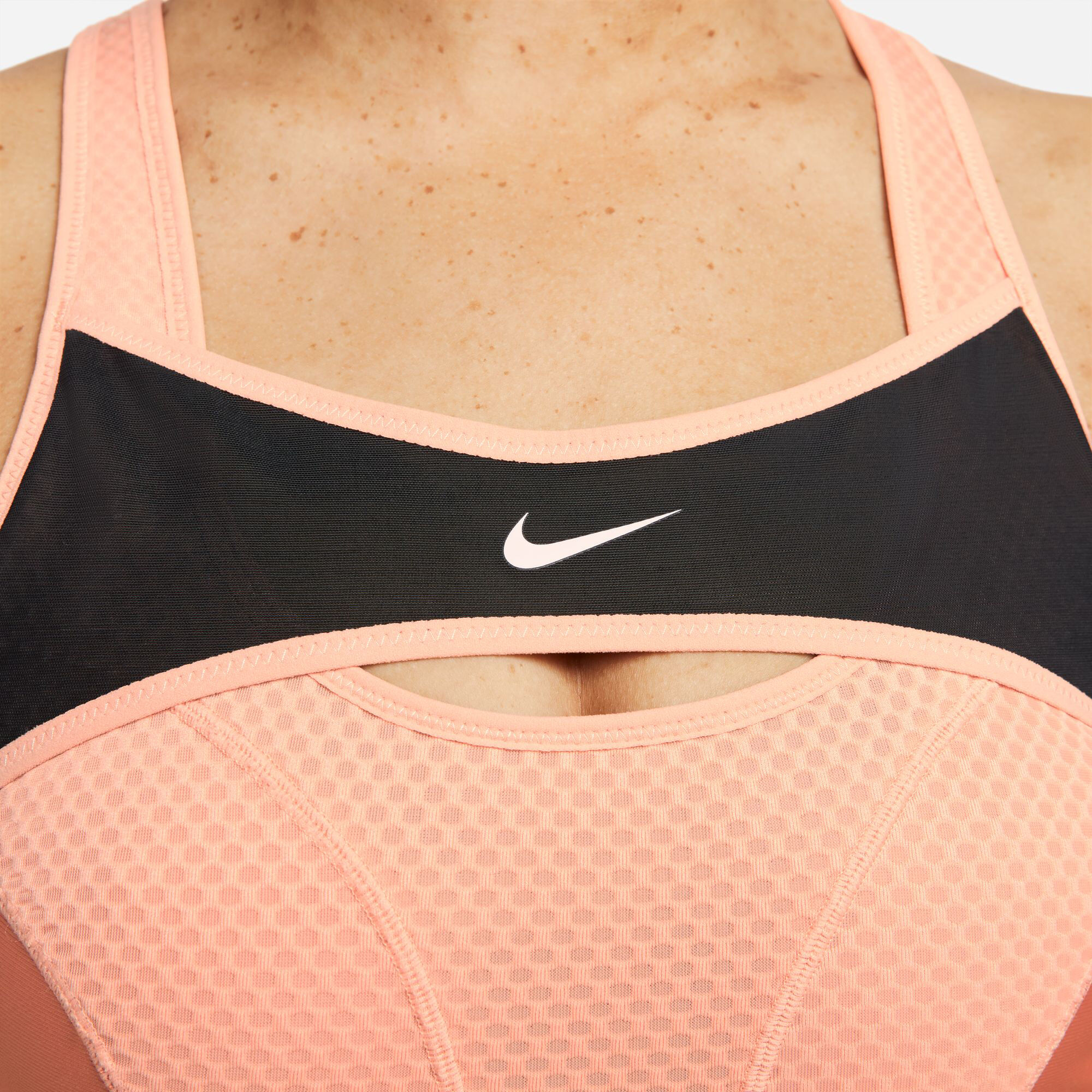 nike alpha ultrabreathe bra