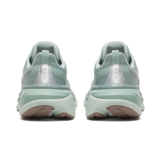 Saucony