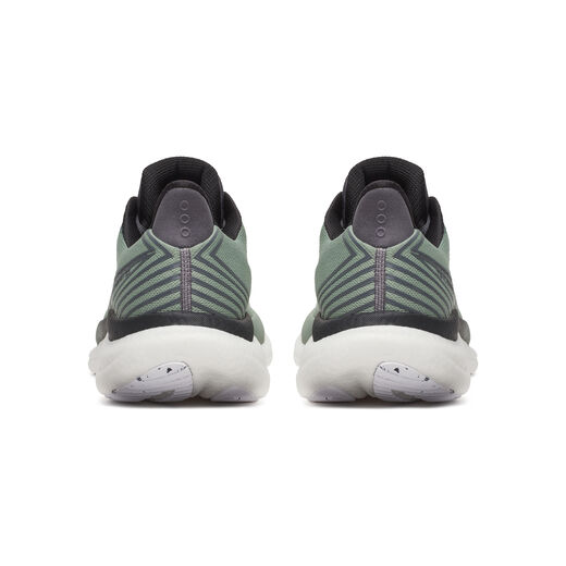 Saucony