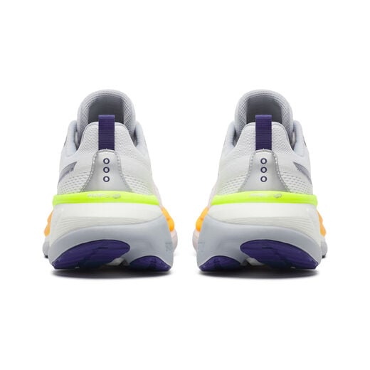 Saucony