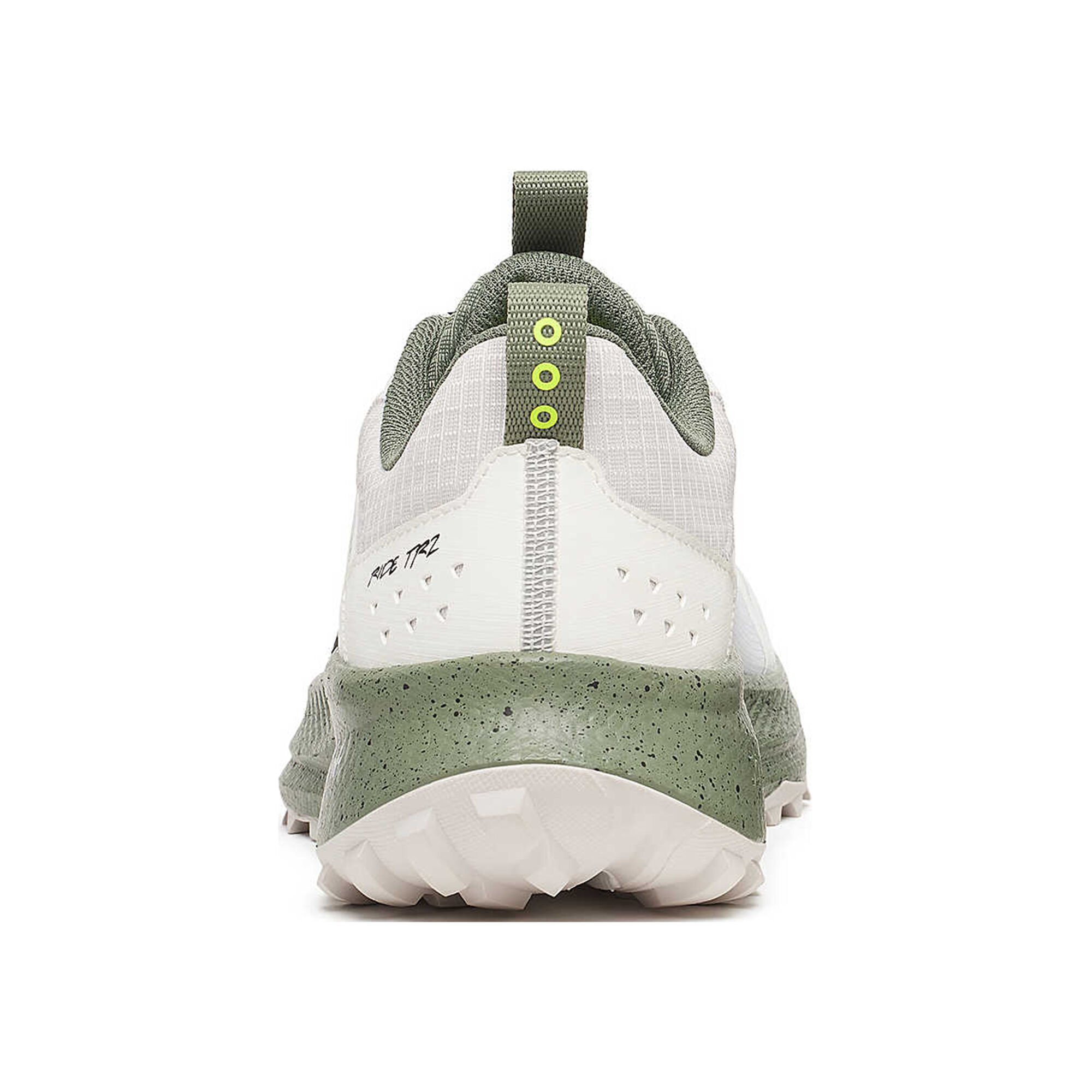 Saucony