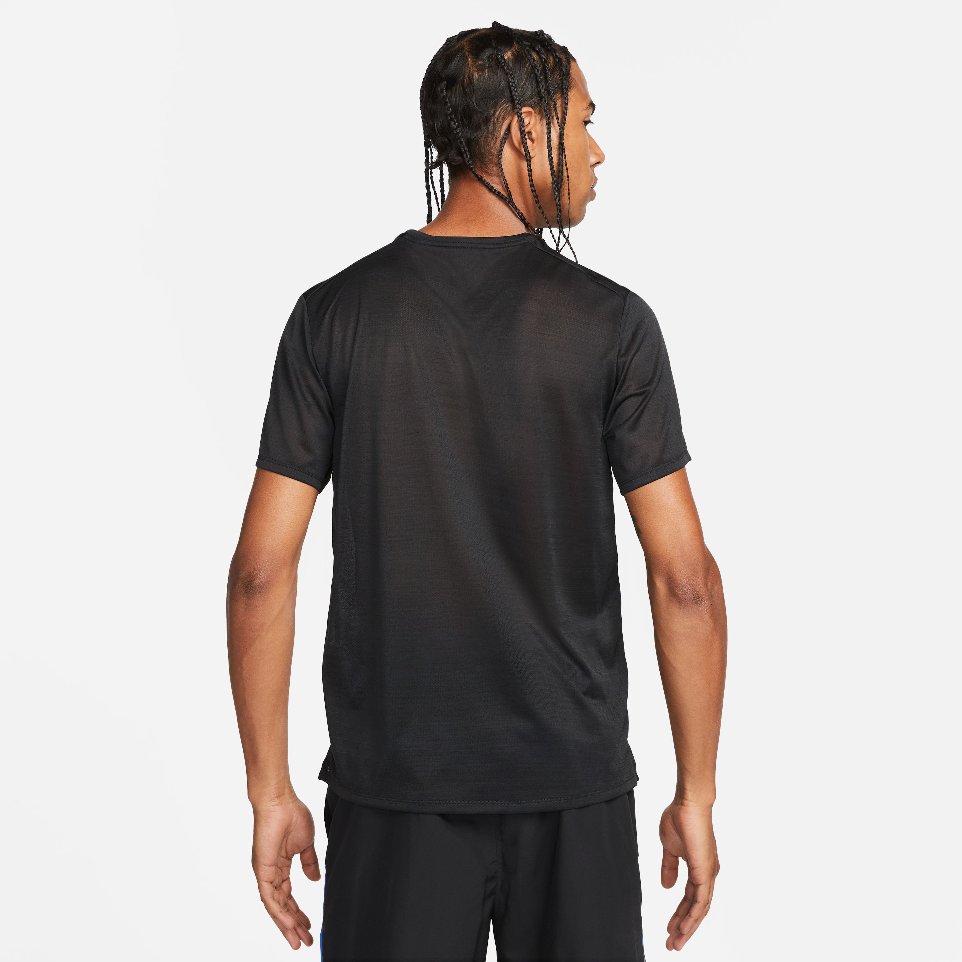 Black nike easy run top outlet