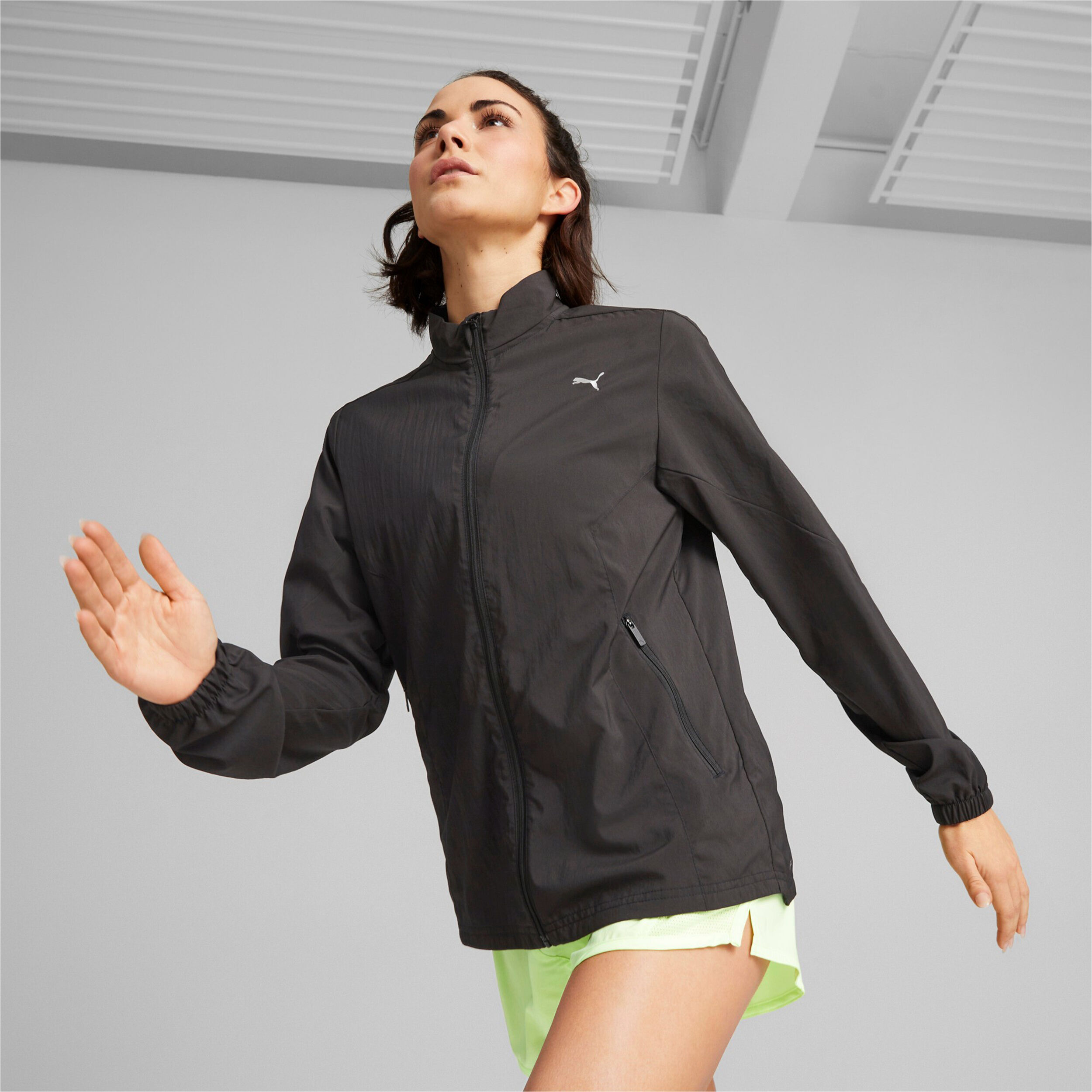 Puma Run Favorite Woven Laufjacke Damen Schwarz online kaufen Running Point DE