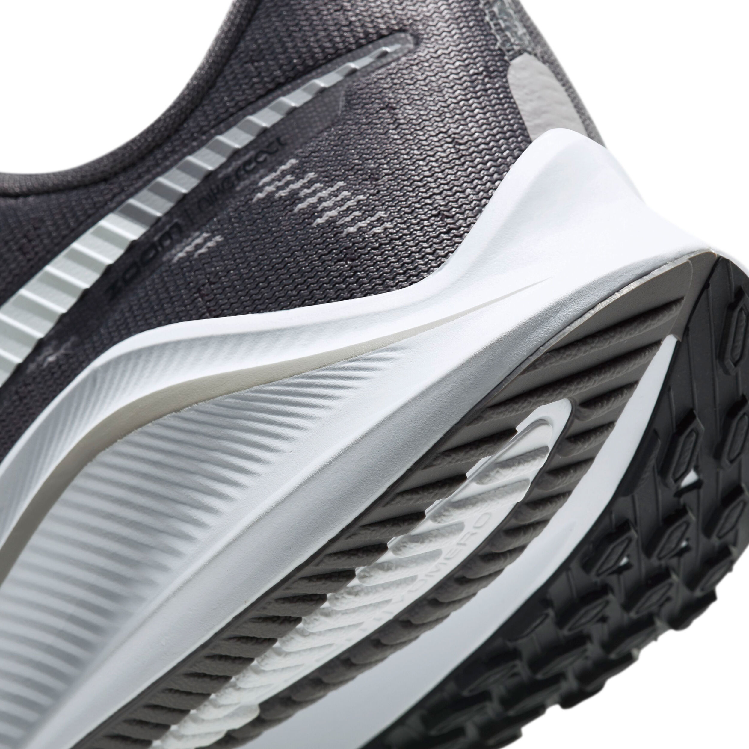 Air zoom vomero 14 m discount