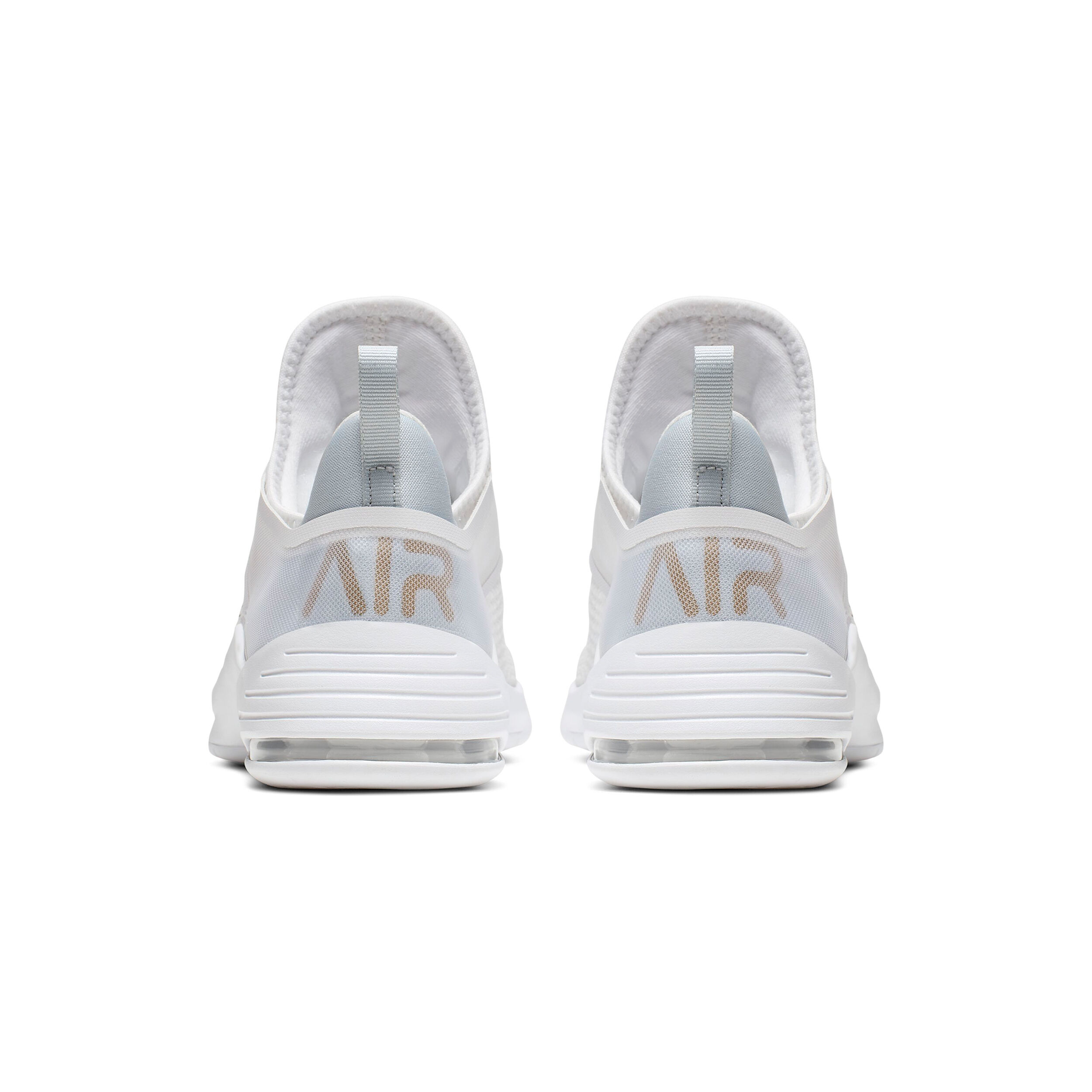 Air max bella tr 2 white deals