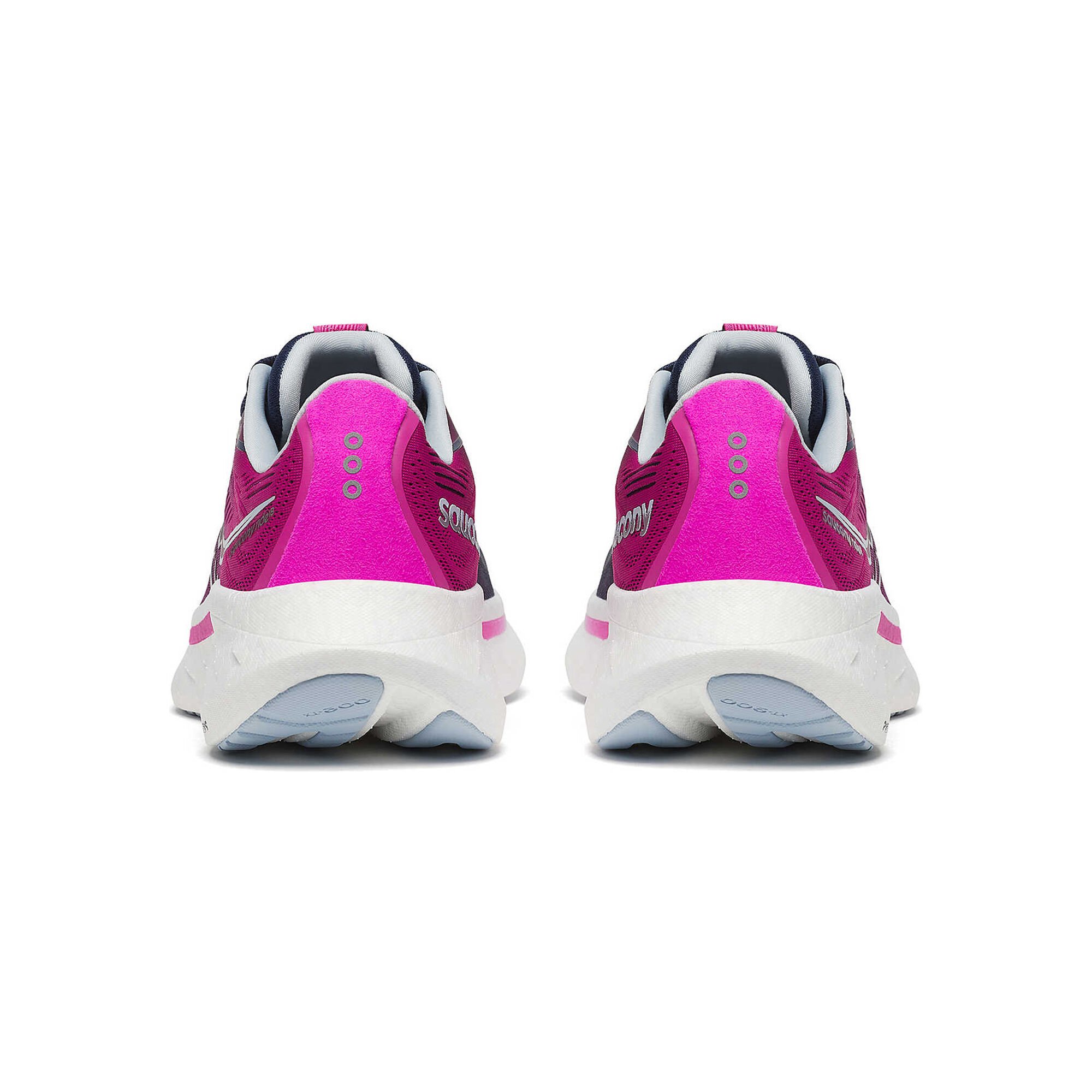 Saucony